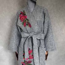 plaszcz kimono welna zdobiony